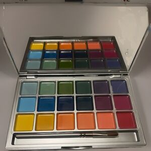 kryolan professional eyeshadow Palette 18 Colors